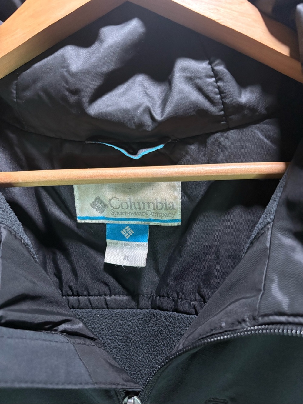 Vintage Y2K Columbia Sportswear Winter Puffer Jacket - XL - Picture 4 of 9